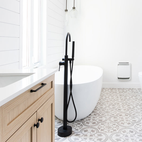 Brize-66 66’’ glossy white freestanding bathtub